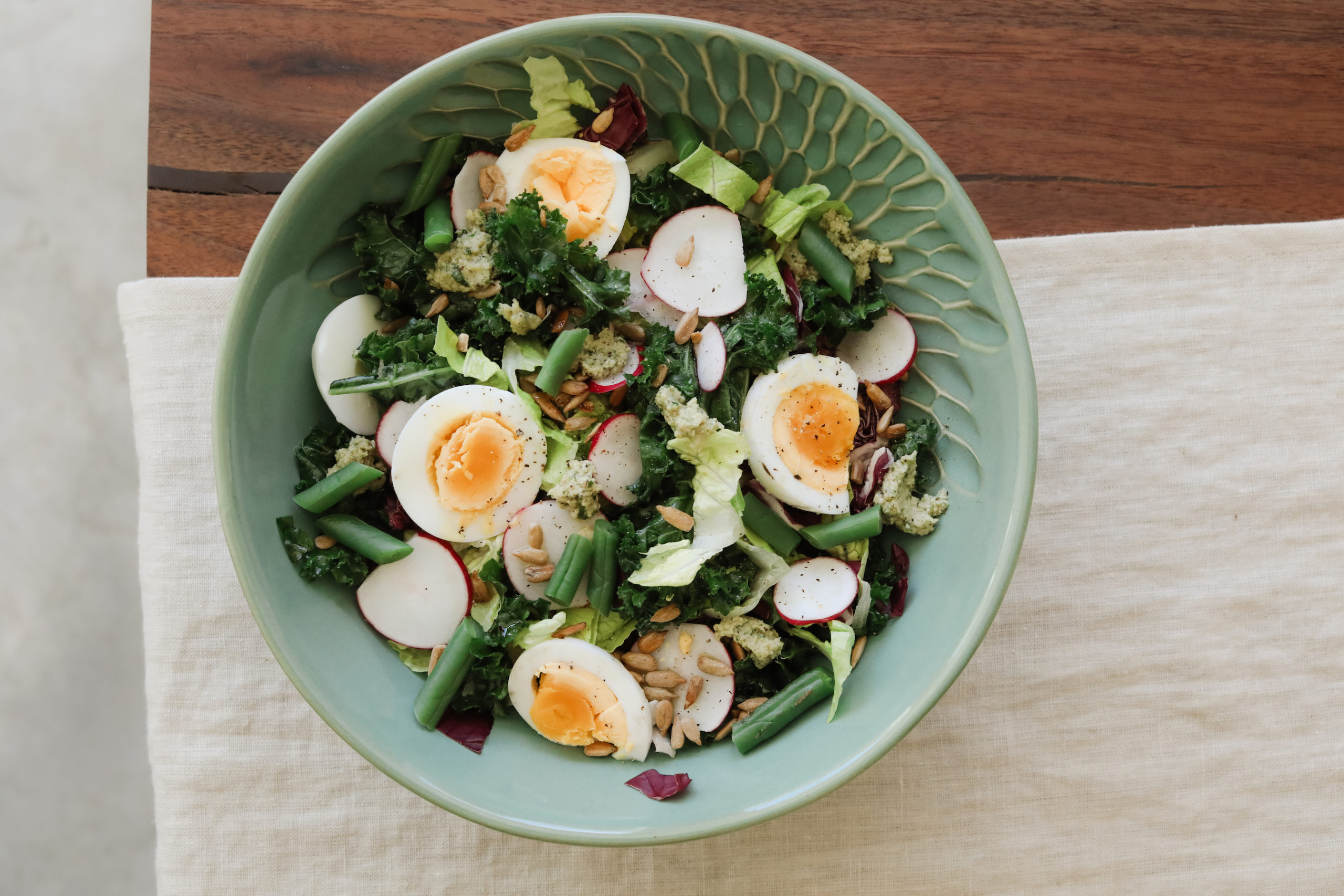 Bright Balanced Spring Salad – Nutrition Stripped®